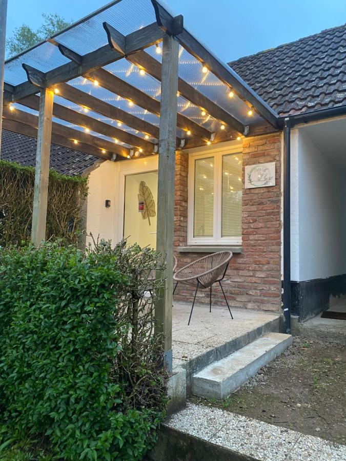Le Nid Du Cygne Apartment Houlle Exterior photo